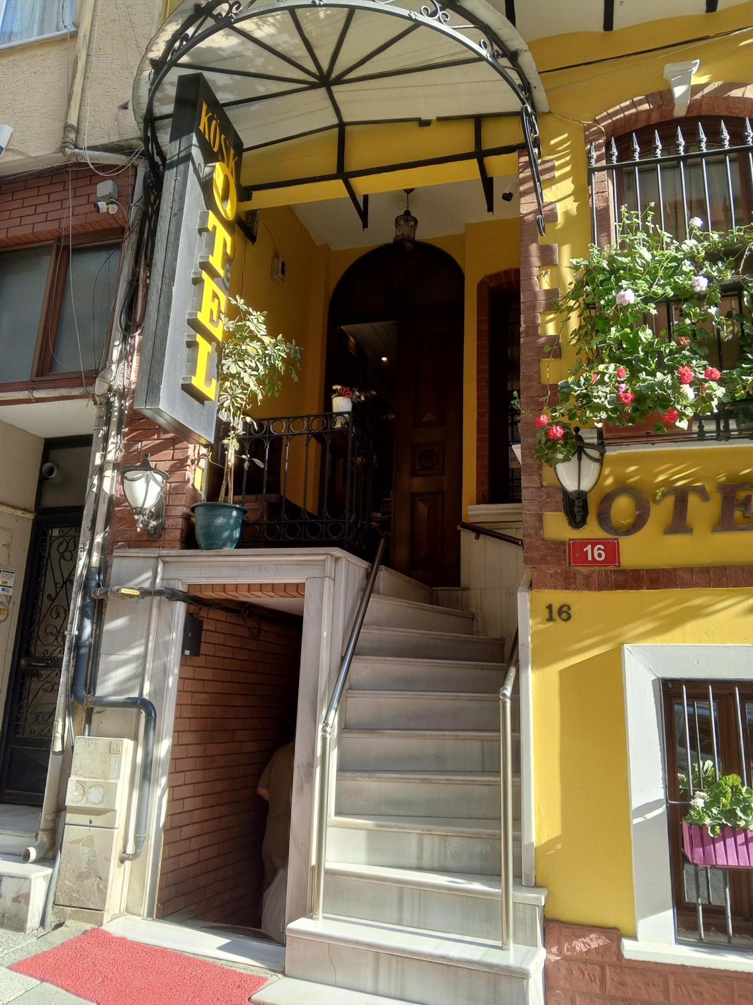 Kosk Hotel Kadikoy Istanbul Exterior foto